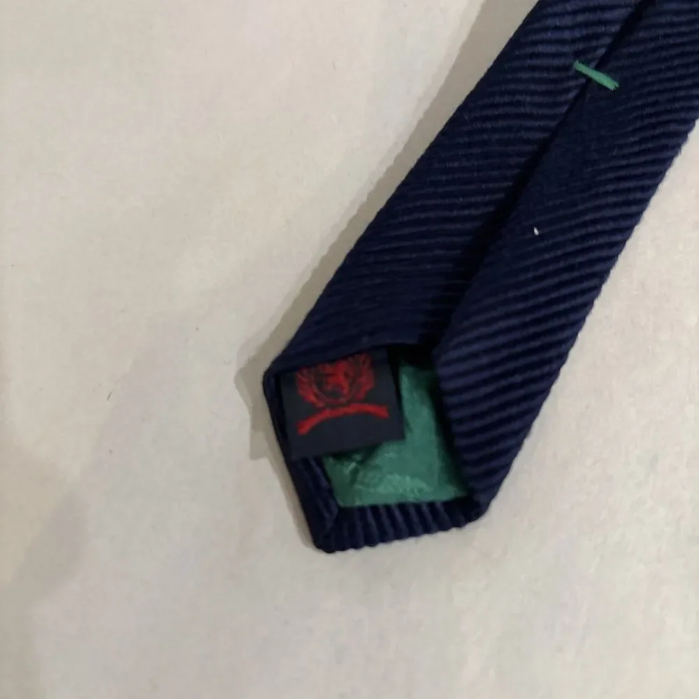 Tommy Hilfiger MEN'S TIE  Blue And Gold, Geometric Silk, USA 3.5” X 58” Design￼